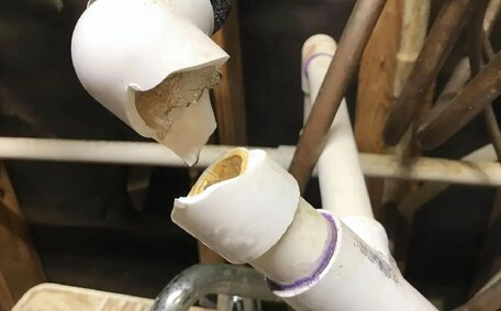 - Tools Emergency Plumbers